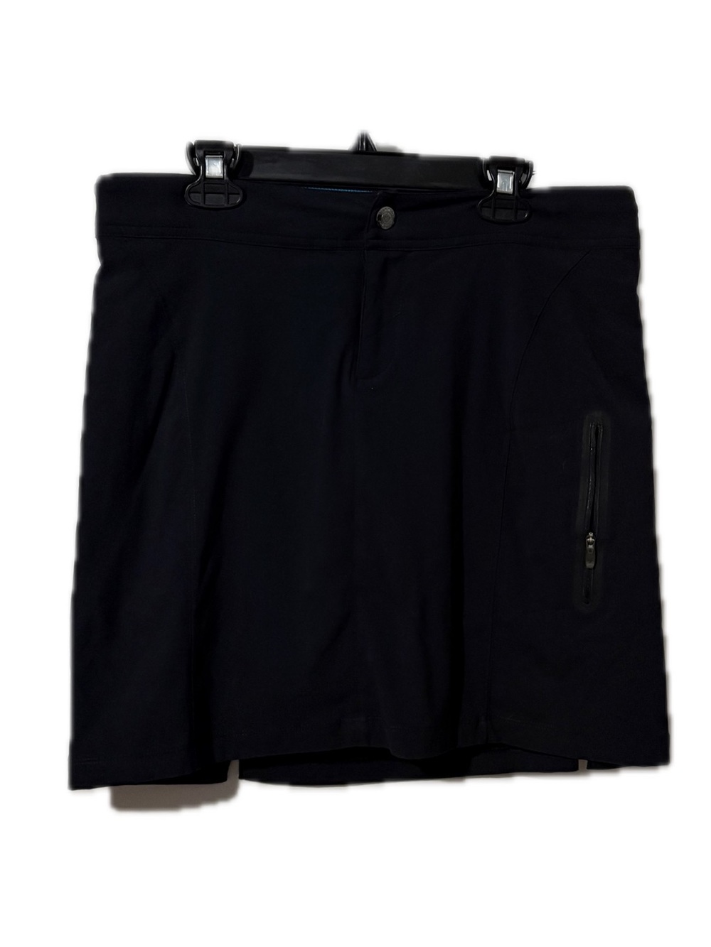 Columbia Omni Shield Black Skort Size 6 Hiking Golf Travel Built In Shorts
